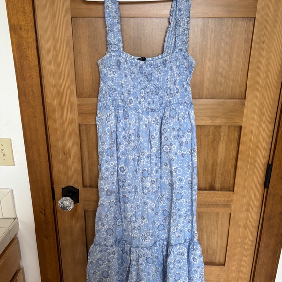 Cotton on dress - Picture 3 of 4